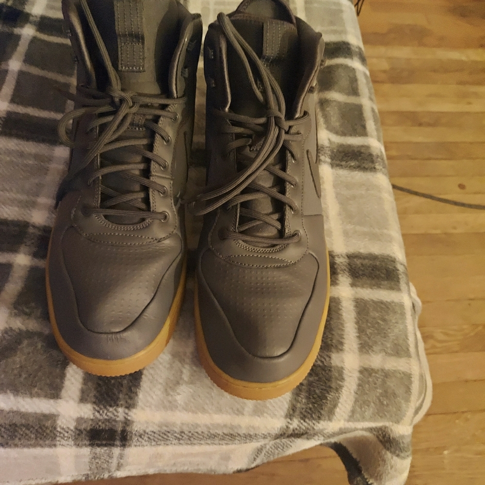 Nike Boots